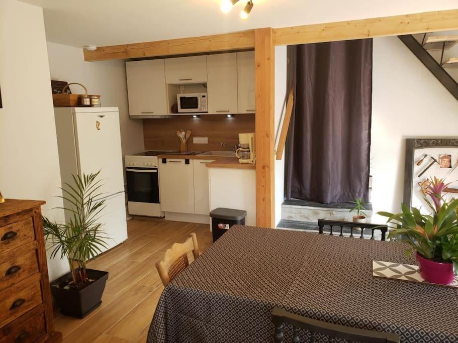 L'Atelier De Jean Villa Velzic Kültér fotó